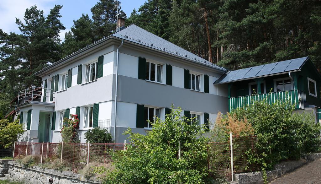 Apartments Michovka Koberovy Exterior photo