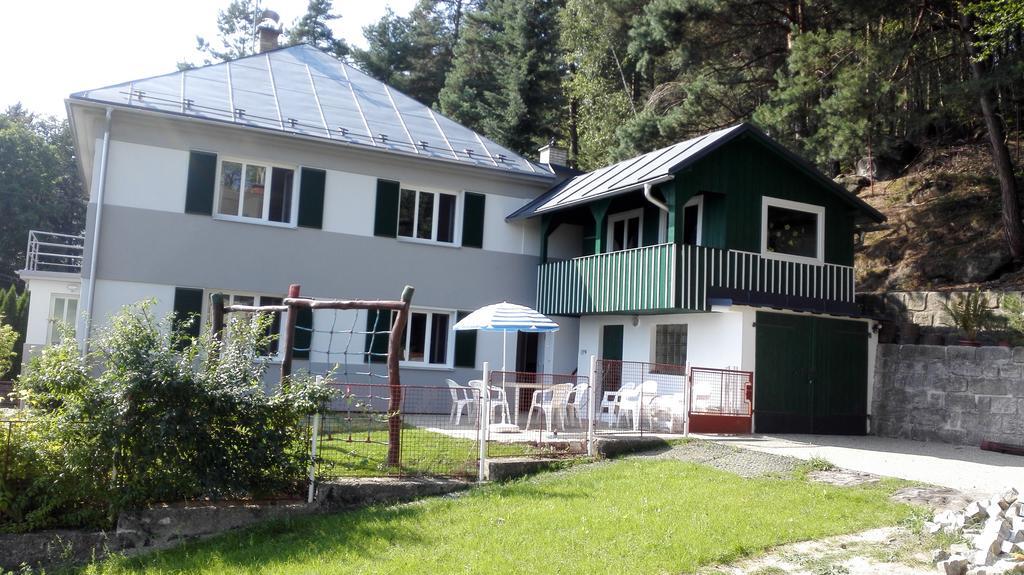 Apartments Michovka Koberovy Exterior photo